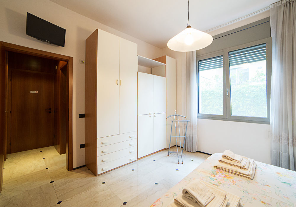 B&B Villa Adriano Desenzano del Garda Bagian luar foto